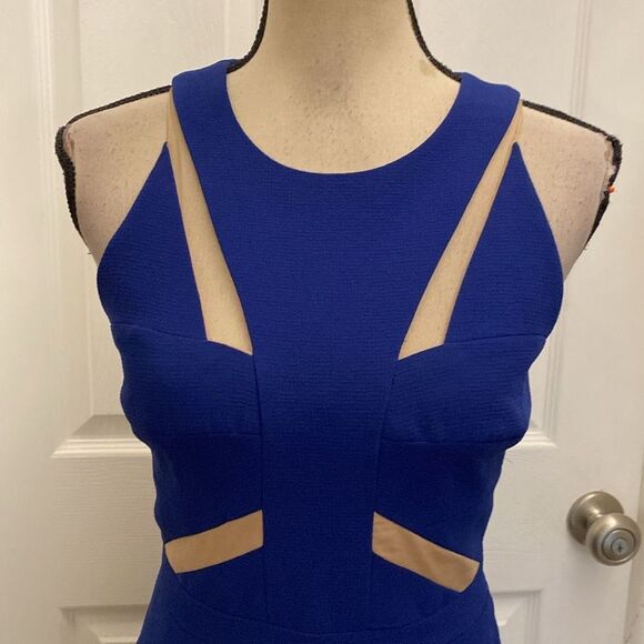 Bcbg Maxazria Elegant BlueCutout/ mesh Dress, US4 - Picture 5 of 10